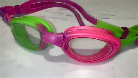 Zoggs Goggles Buyer Beware