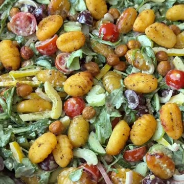 Crispy Gnocchi Salad with A Creamy Pesto Dressing