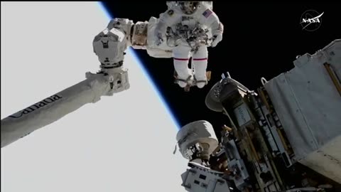 🛰️ ISS Robotic Arm Moves Suni Williams During Spacewalk! 🚀