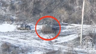 Battle of Chasovy Yar: FPV Drone Finishes Off Mine-Damaged British FV103 Spartan APC