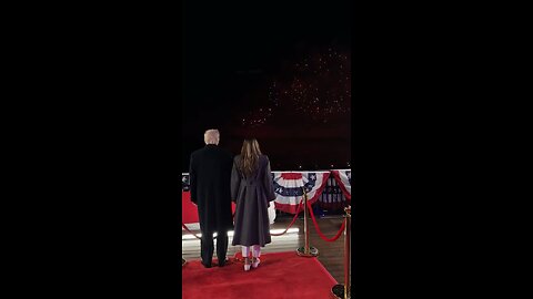 #BREAKING : President Trump and First Lady Melania Trump are being welcomed to Washington, D.C.