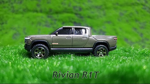 Rivian R1T: Hot Wheels MB1282 Edition (HFN89)
