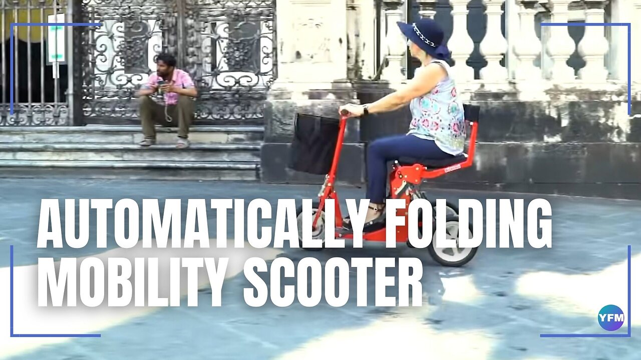 Automatically folding mobility scooter