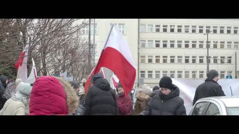 Protesty przeciwko budowie centrum lidla w miejscu objawień maryjnych w Gietrzwałdzie