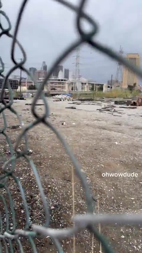 American citizen has gone to the coordinates of the Los Angeles, California location that...