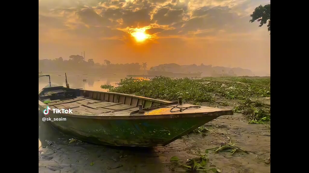 Relaxing view of village.