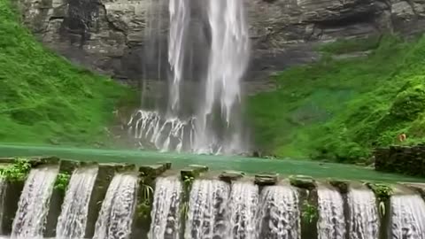 ✨ Sri Lanka's Hidden Waterfall Paradise | An Epic Journey with Travel Bee Sri Lanka 🌿💦
