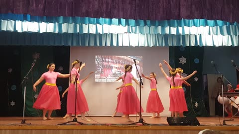 Dansul „Розквітай” cercul de dansuri „Dream” Festivalul „Întâlnirile de iarnă” 28/44