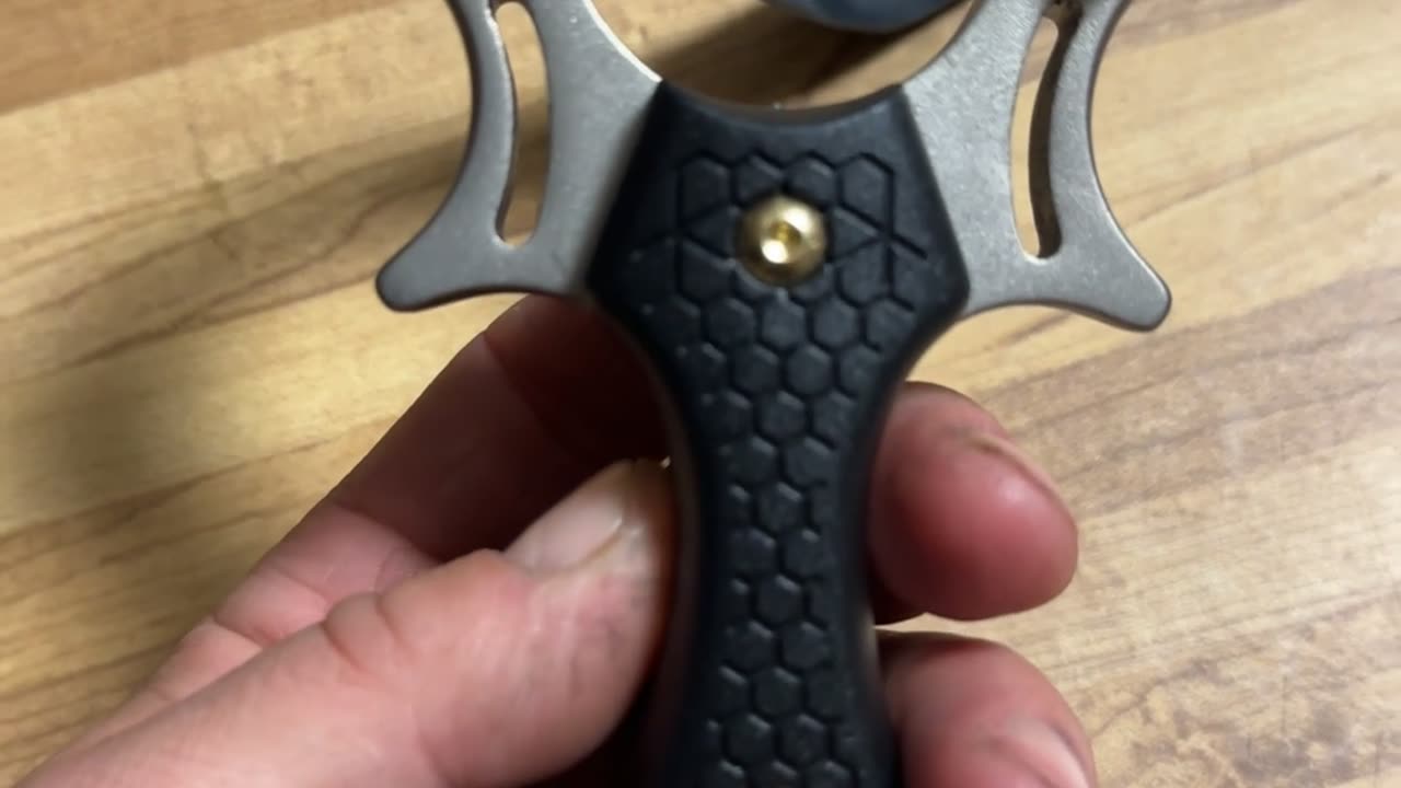 Modern slingshot