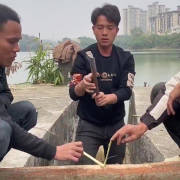 Risky Wood Splitting: What Were They Thinking? LOL