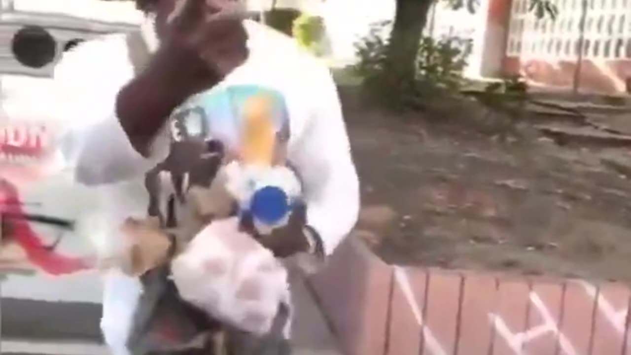 African in Germany threaten women and 4 year old child
