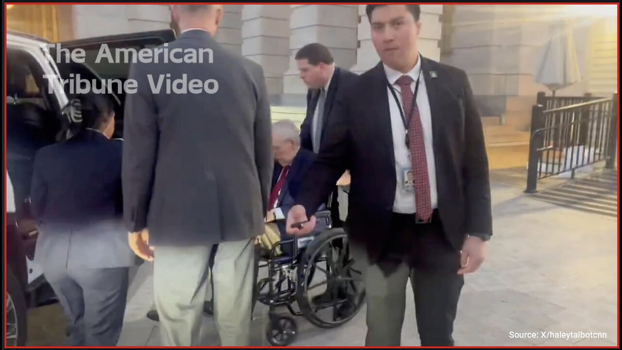 Outrage Grows Online after Elderly Mitch McConnell Can’t Stand, Seen In Wheelchair Post-Fall