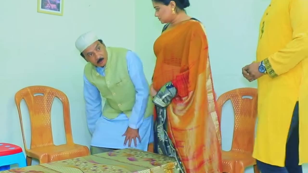 ইন্টারভিউ দিতে গিয়ে প্রাক্তন প্রেমিকাকে দেখে অবাক হলো প্রাক্তন প্রেমিক, এরপর যা ঘটল