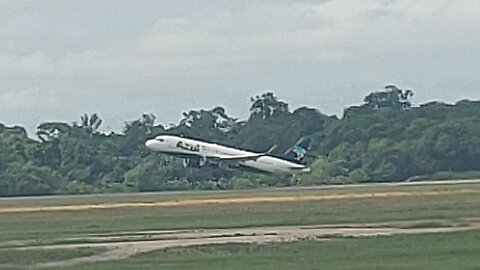Airbus A320NEO PR-YRT departing from Manaus to Fort Laudardale