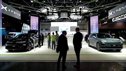 VW, Xpeng deepen ties, plan China ultra-fast EV charging network