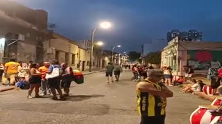 Parte de un ensayo de comparsas en Barrio Sur de Montevideo (04/02/2025)