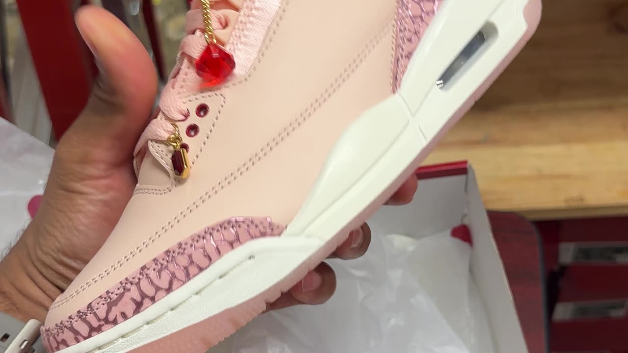 Get yourself a Valentine’s day gift 💌 - Jordan 3 Retro Valentine's Day Treat Yourself, link in bio!