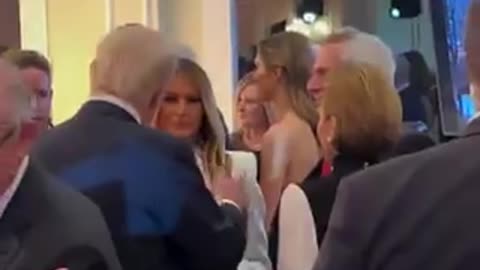 I Meme Therefore I Am - First Lady Melania looks amazing tonight!