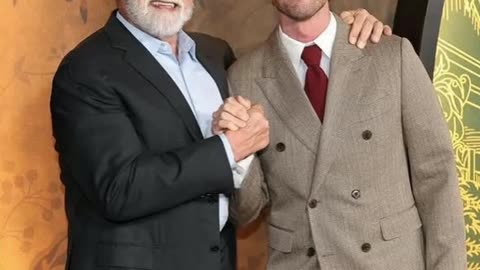 Whose son has no clue of his father Arnold Schwarzenegger's reaction to his son's nude pictures