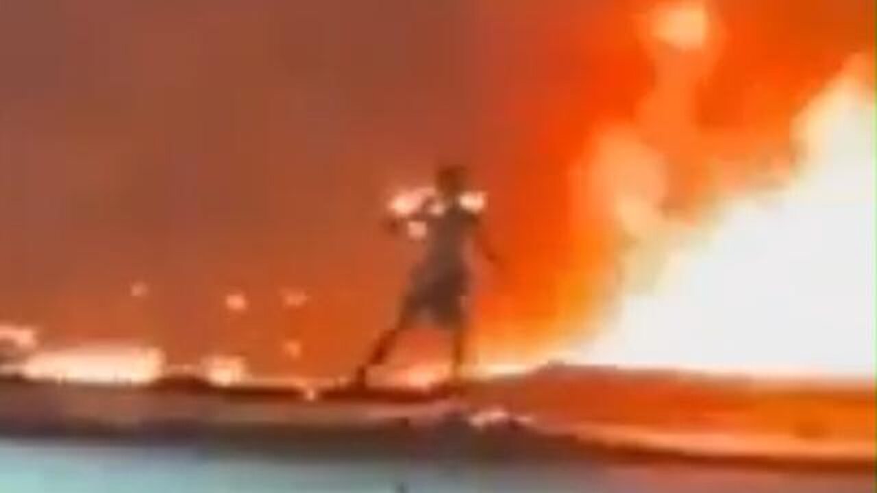 Feb 01, 2025 GUY ON FIRE (Published) AIRPLANE CRASH IN PHILADELPHIA COTTMAN ROOSEVELT BOULEVARD