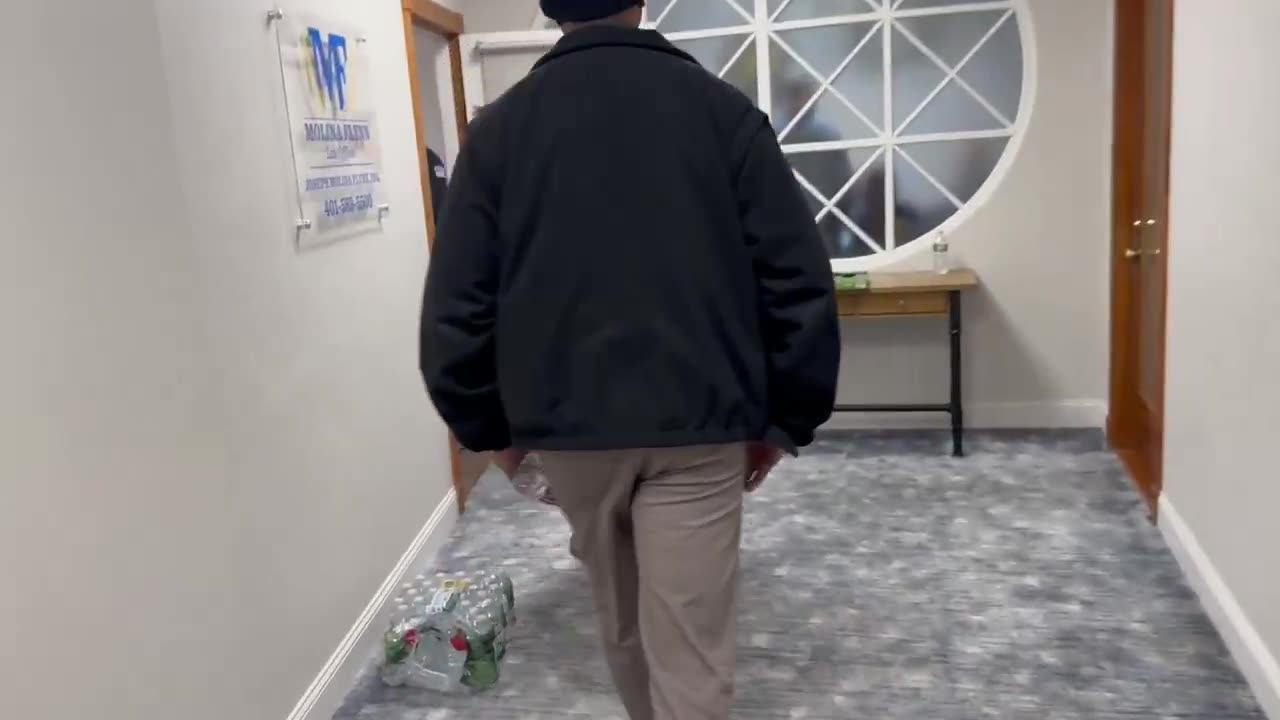 FBI and DHS just raided a big immigration lawyer in Rhode Island. 👀