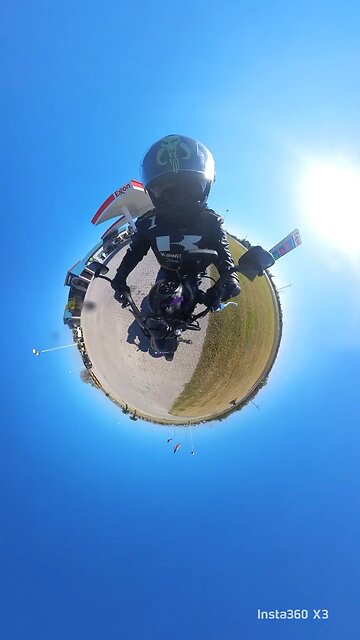 241222 Testing Dirty Girl after Moore Mafia tune Part 2, Mack on his M1000XR (AI cut)