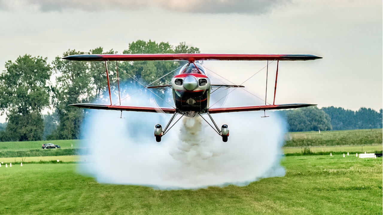 SMOKE ON AIRSHOW Pitts Special Bad Ass PH-PEP