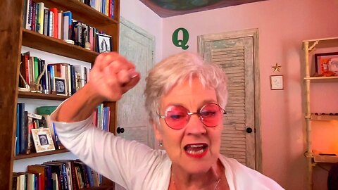 Lady Melody reads the Deathly Hallows-episode 141