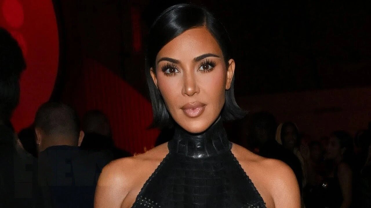 Kim Kardashian Chops Off 7 Inches of Her Hair for Most Dramatic Bob Yet