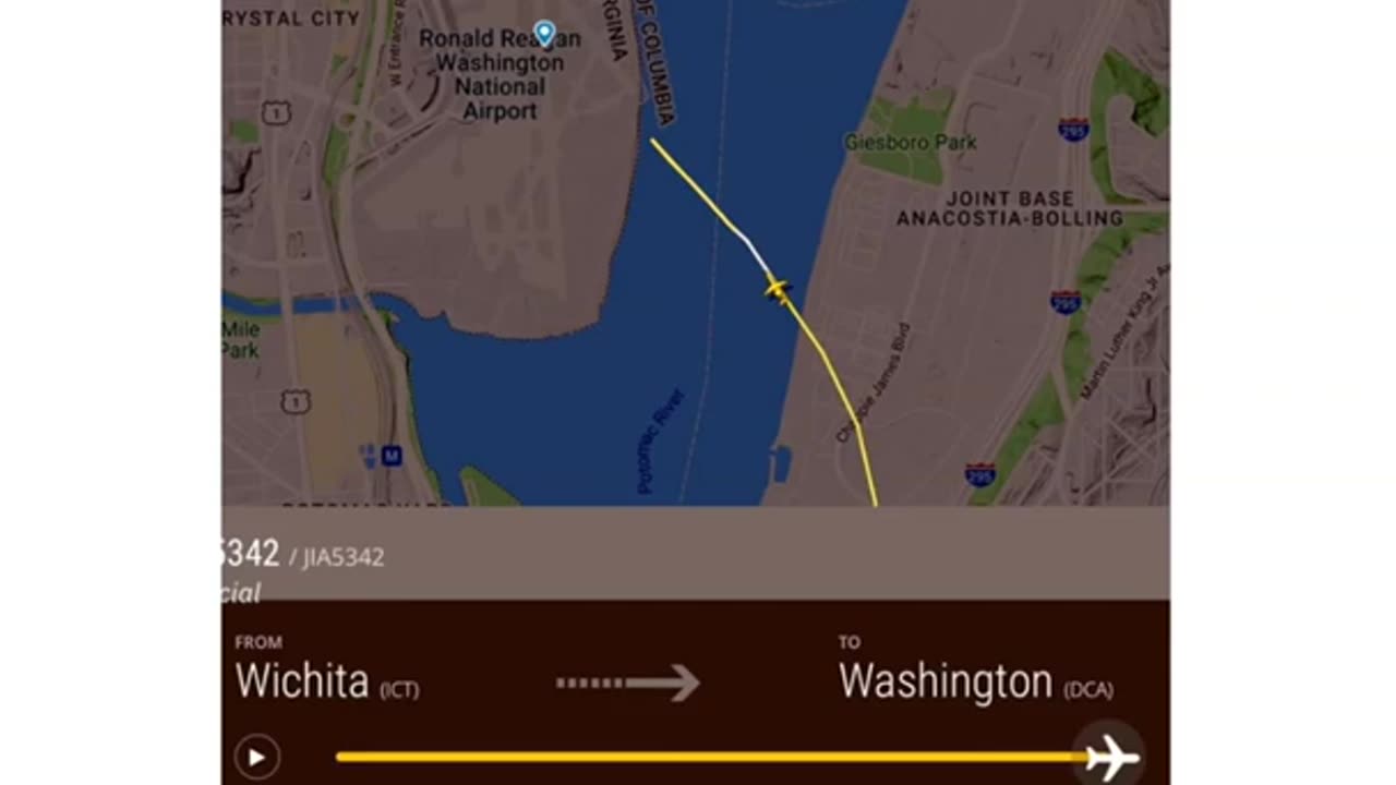 PLANE CRASH - Unseen Angle of DC Crash Into Potomac, Flight Radar Path