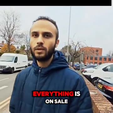 "It's a nice nice hotel and we don't pay for anything", Afghanistan asylum seeker