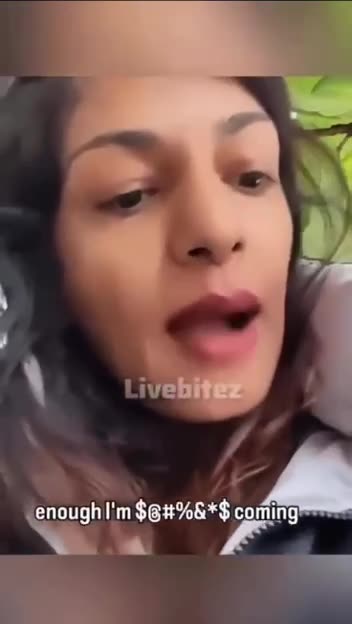 Singer MIA blasting people from Hollywood..