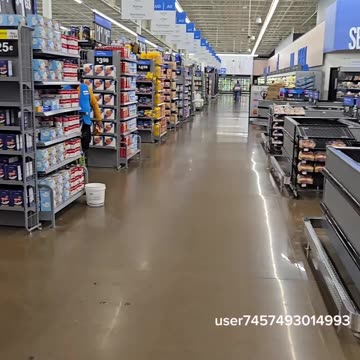 Empty Walmart in Katy, Texas - People are hiding from ICE & Border Patrol