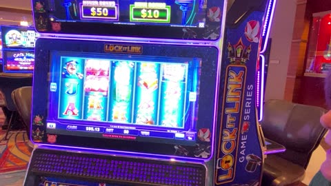 We need more piggie slot games!