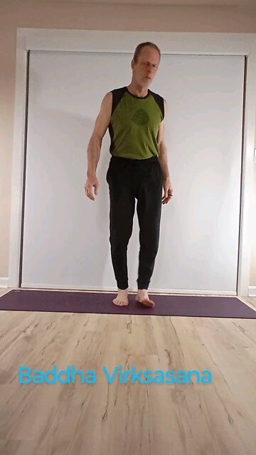 Tree pose foot bind