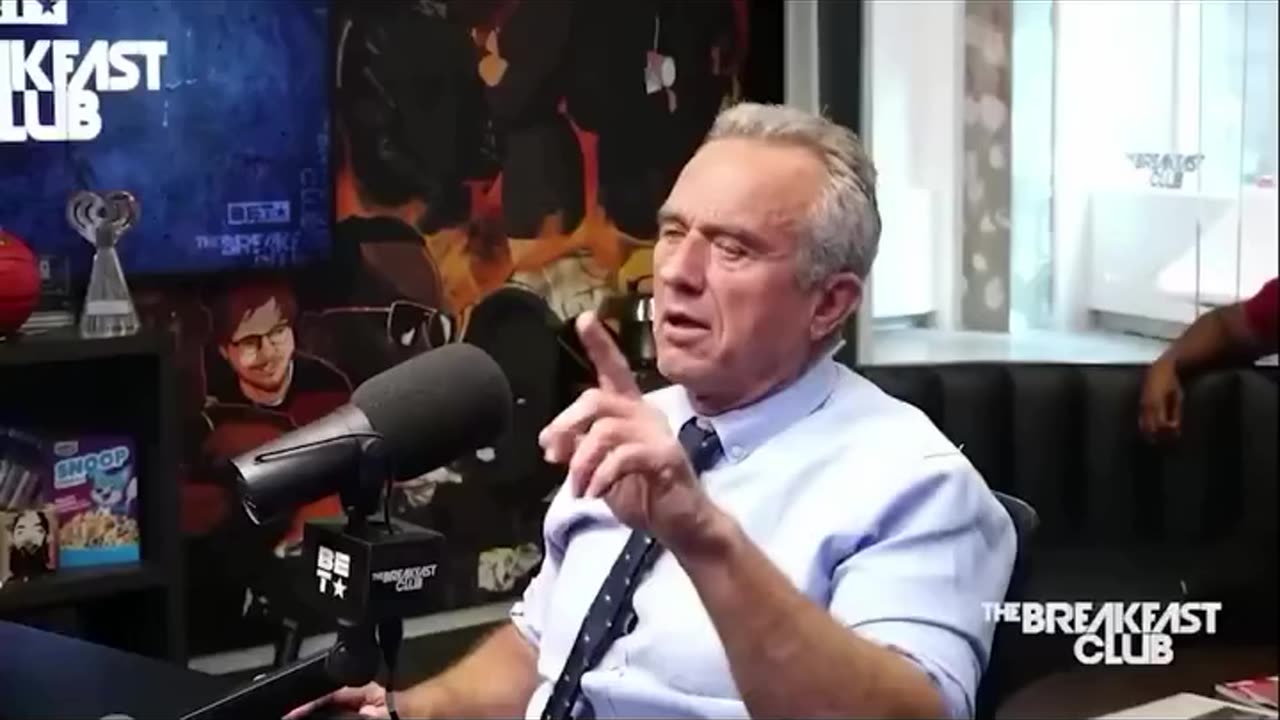 Politics - 2025 RFK Jr HHS Secretary On Inflation Home Costs And Corrupt Money Laundering Criminals