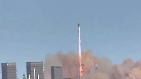 Trump Observes New Space X Rocket Launch (VIDEO)