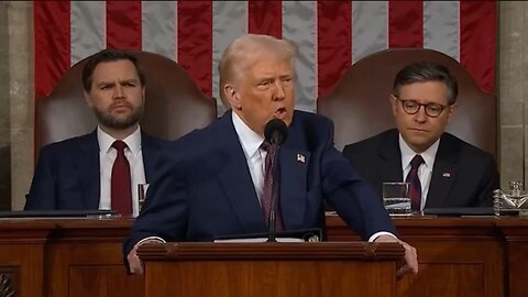 President Trump recognize 13 year old boy with cancer, he gives him a big hug!