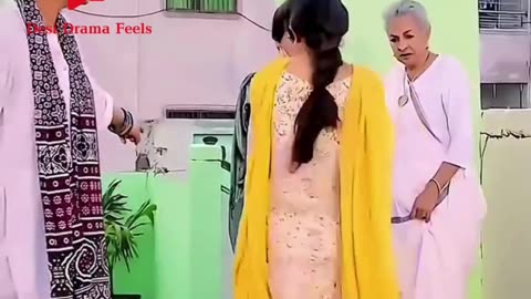 Yah kya bakwas aur wahiyat naam hai 🤔🤣-