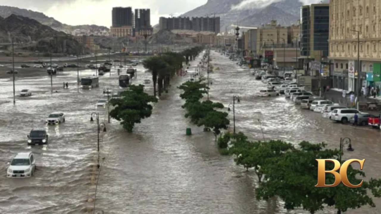 Mecca flooded after extreme rain