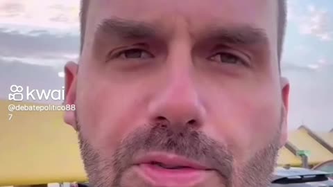 Deputado Eduardo Bolsonaro mostra indignação com injustiças no Brasil em 2025