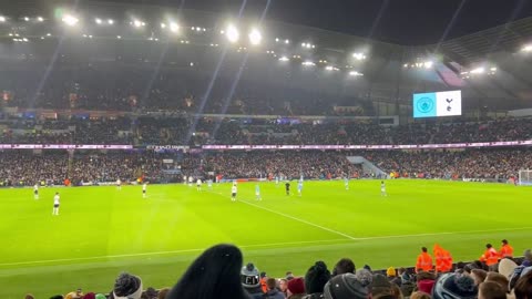 Manchester City vs Tottenham Hotspur (splendid atmosphere)