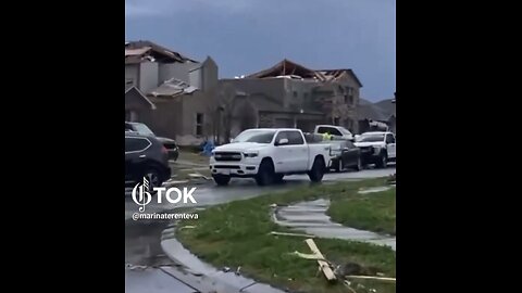 TORNADO SWEPT THROUGH🏘️🌪️🏡📸NEW CANEY-HOUSTON-TEXAS⛈️🏚️🌪️💫