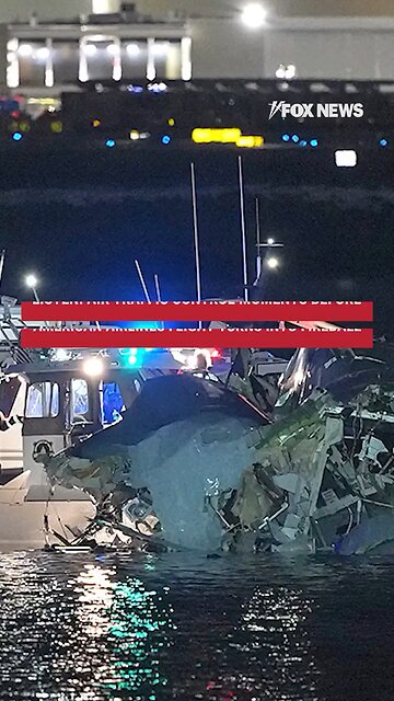 Airtrafficcontrol audio emerges from the moments before and after a #blackhawkhelicopter crashed