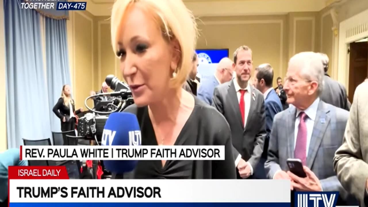 Call the White House about con artist Paula White giving spiritual advice to Trump