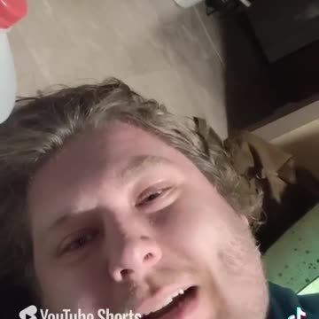 Faking a Seizure #funny #comedy #funnyshorts #comedyshorts #comedyvideo #funnyvideo #memes #meme