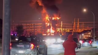 BREAKING🚨: Explosion at North Fort Worth, Texas Power Substation on Fire!!