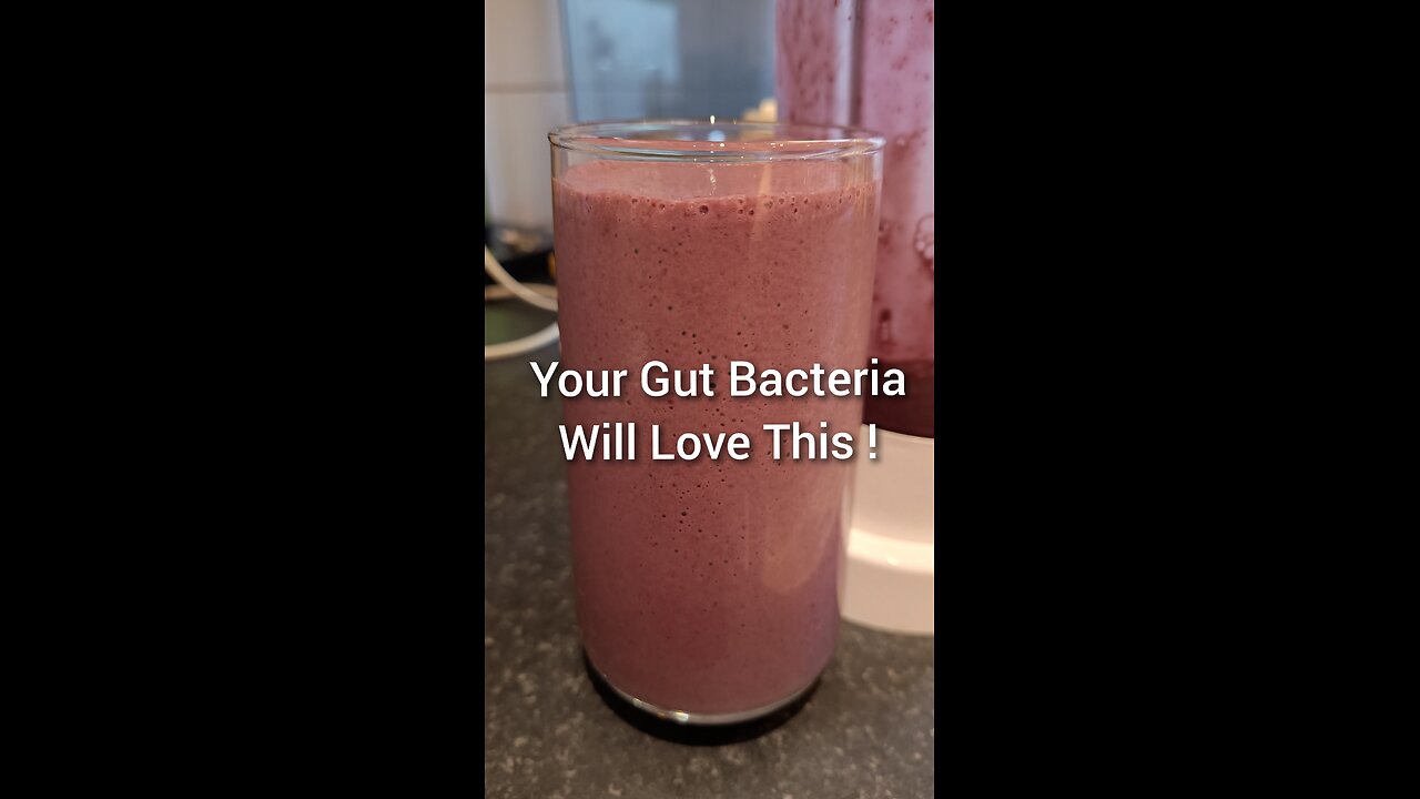 Gut Health Boost: A Smoothie Your Gut Bacteria Will Love!