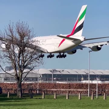 Emirates Airbus A380 landing moment ✈️