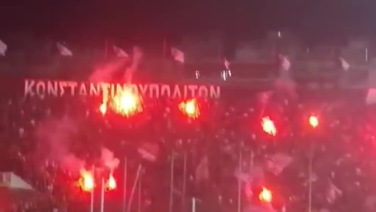 PAOK vs Panathinaikos. Goal PAOK and the fans got crazy